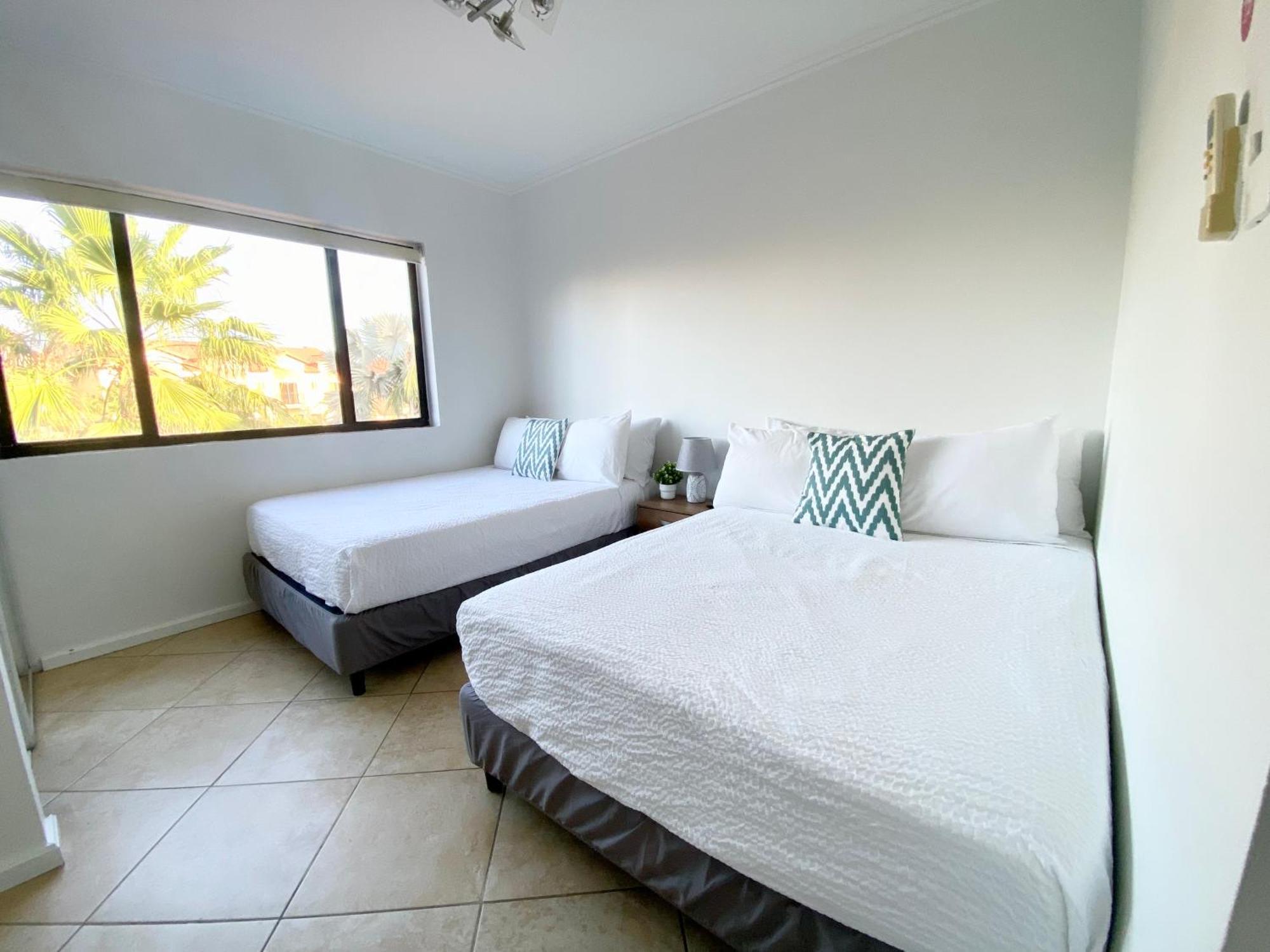 Villa Casa Azure Aruba Palm Beach Esterno foto