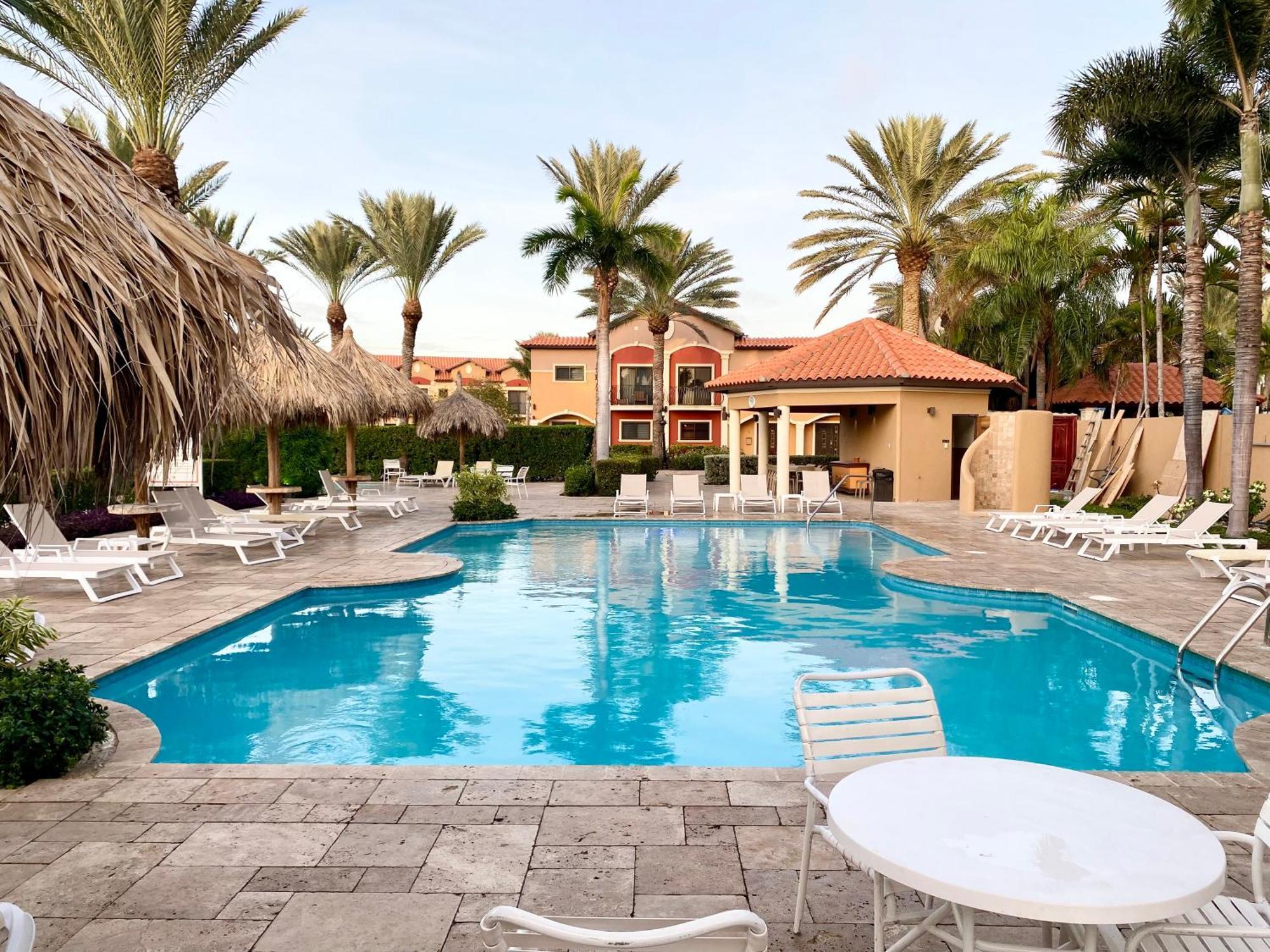 Villa Casa Azure Aruba Palm Beach Esterno foto